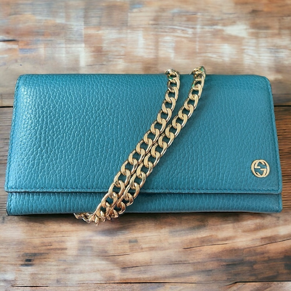 🩵GUCCI Turquoise Blue GG Calfskin Continental Wallet